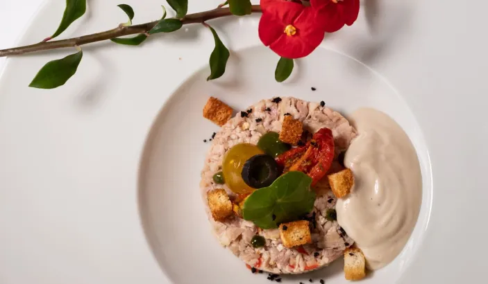 Menu au restaurant de l'hôtel