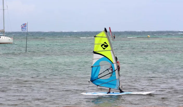 Planche à voile à la Pointe Faula