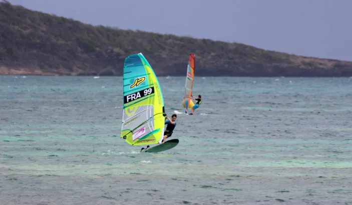 Planche à voile à la Pointe Faula