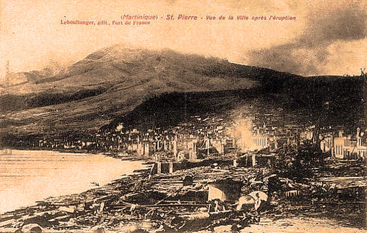 Saint-Pierre après éruption