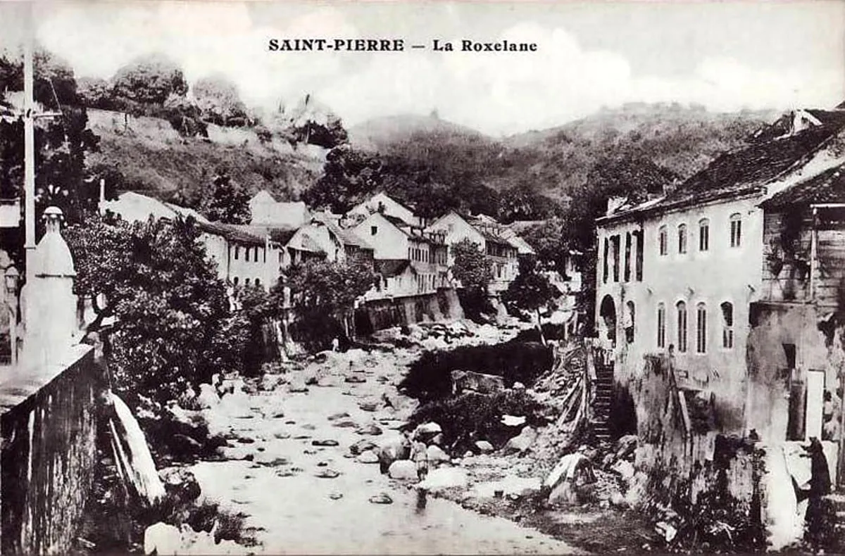 Rivière de la Roxelane avant l'éruption de la Montagne Pelée avant 1902