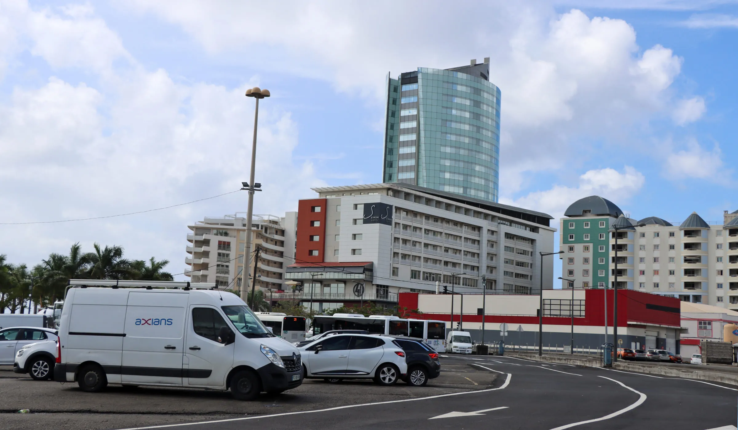Vue sur la Pointe Simon depuis le parking des taxis